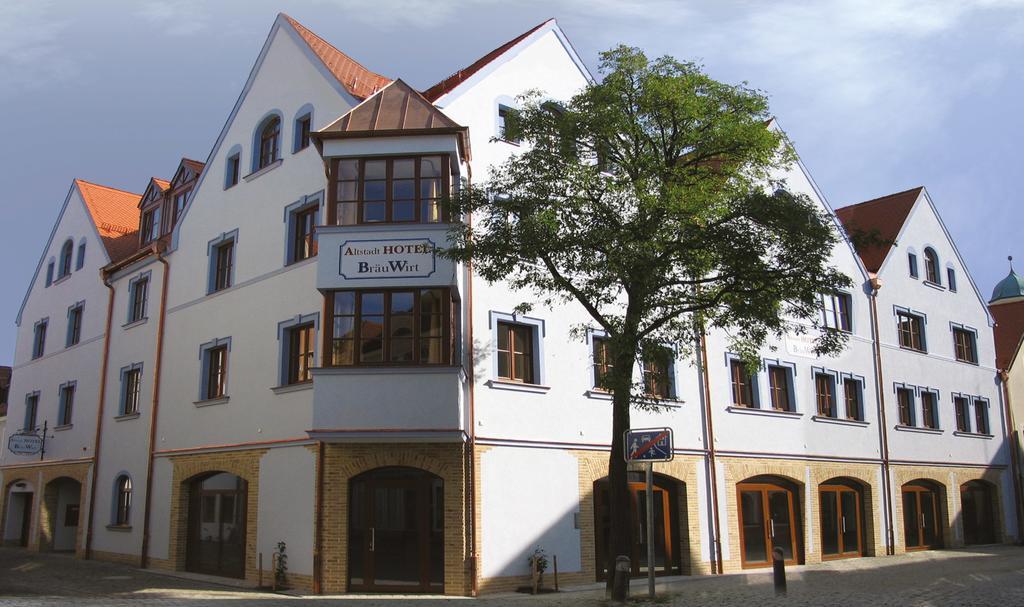 Altstadthotel Braeuwirt Weiden in der Oberpfalz Esterno foto